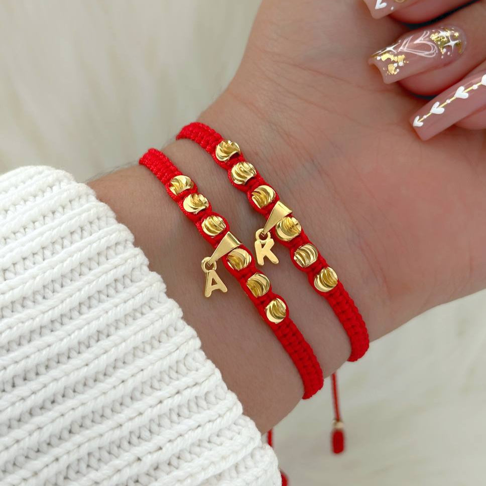 MP118 - Par manillas balines italianos con dije de inicial