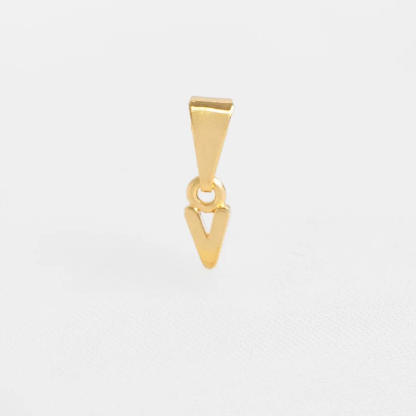 26360V - Dije Silueta Letra V Lisa Mini