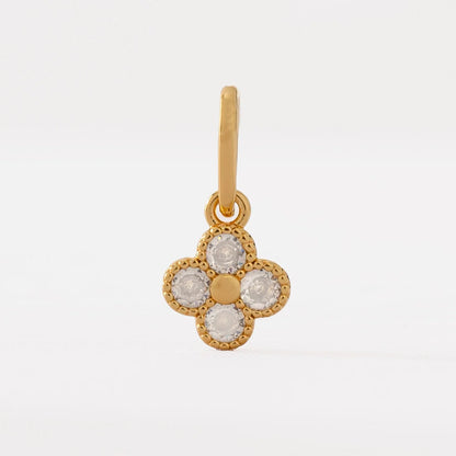 23395 - Dije Clover Motif