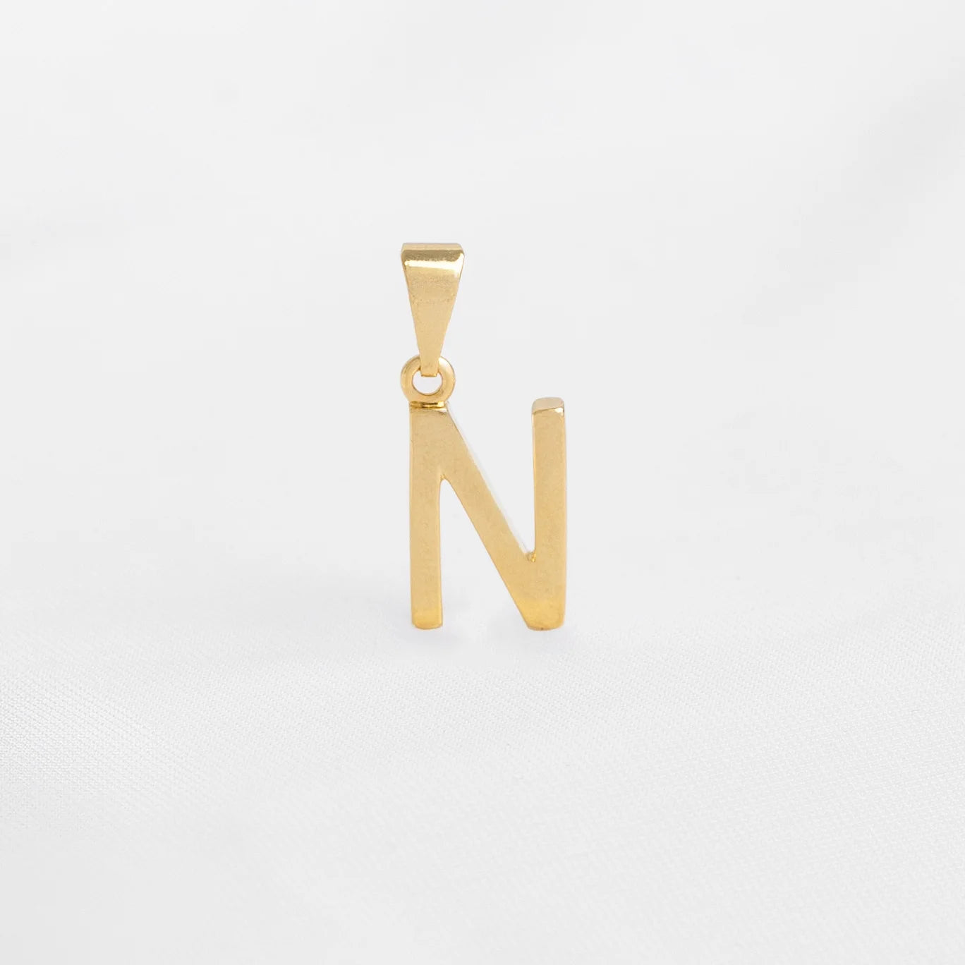 25360N - Dije Silueta Letra N Lisa Grande