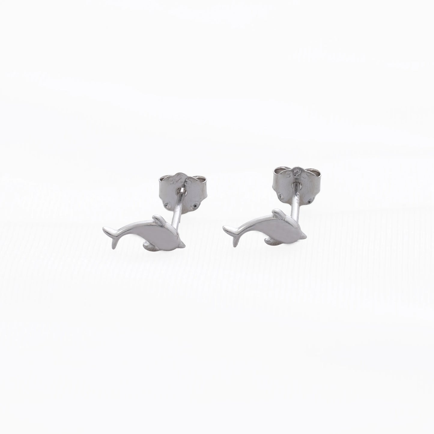 JP30025 - A Topito Delfin