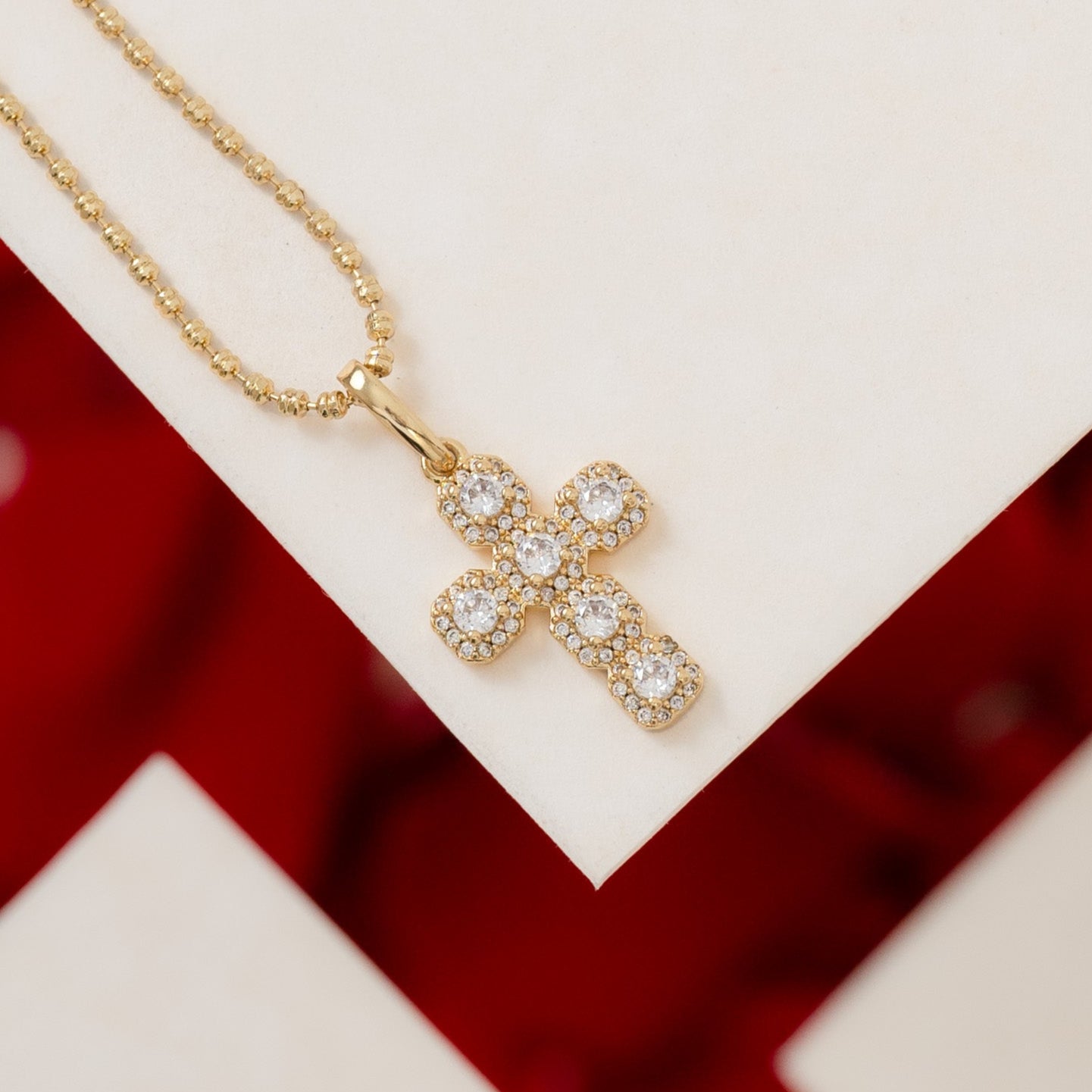 23337 - Dije Cruz Charm Crystal