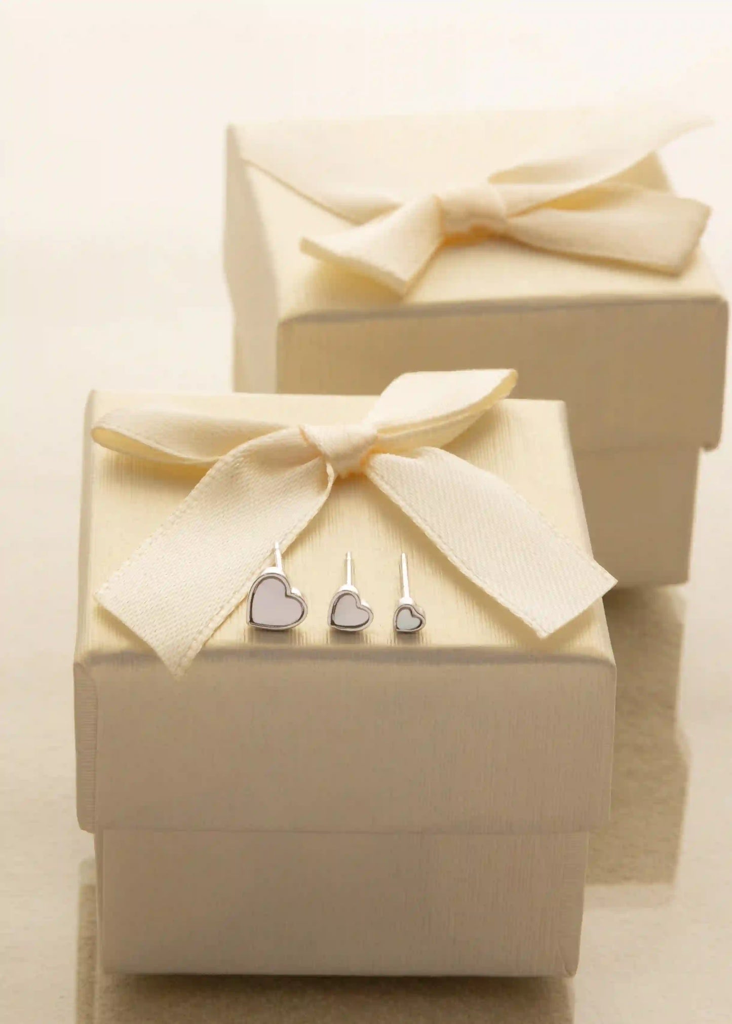 S-30111 - A Set Cuore Nacar