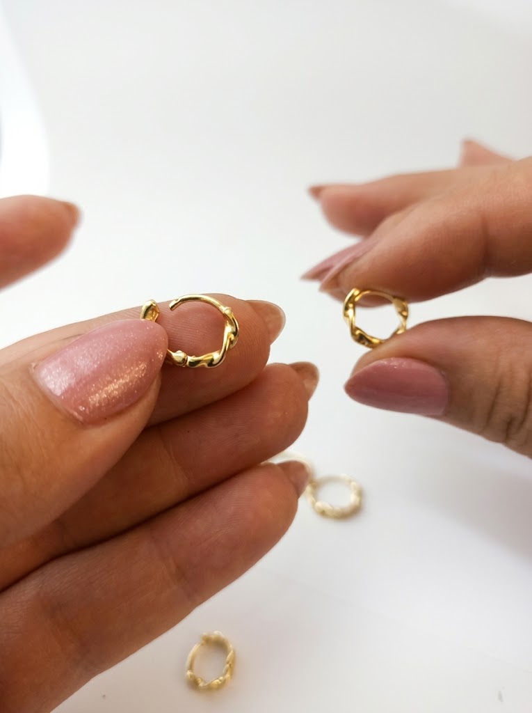 Set Candongas Doble Torcion — Oro Laminado 18K