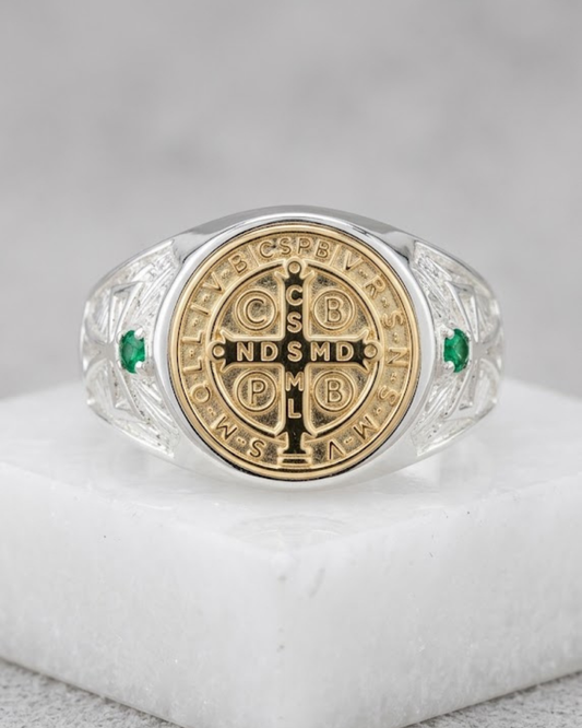Anillo San Benito con Cirones en Plata y Oro