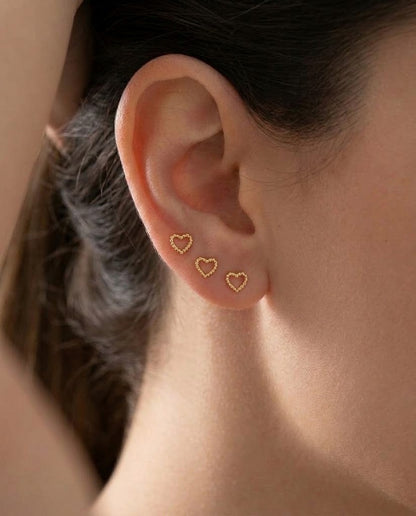 J30007 TOPOS CORAZÓN — ORO LAMINADO 18K