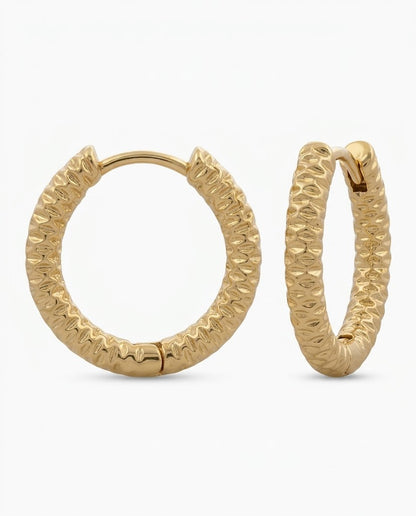 J30013 - CANDONGAS RÚSTICAS — ORO LAMINADO 18K